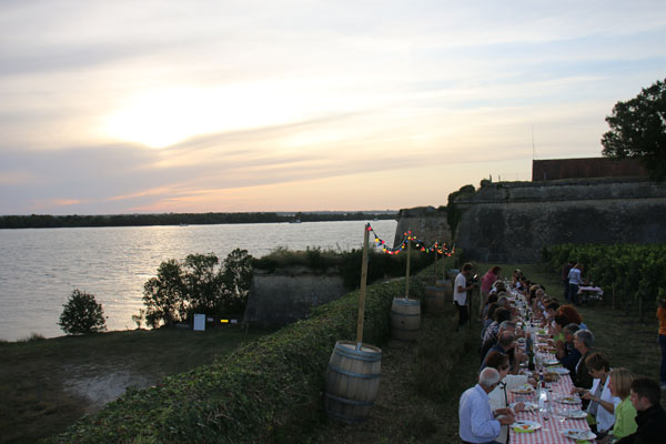 Dîner dans les vignes de la Citadelle de Blaye : le rendez-vous de l’été !