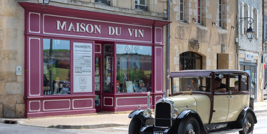 Exposition de voitures de collection