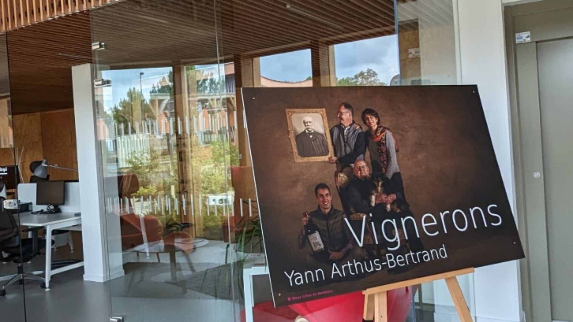 L’exposition VIGNERONS à l’Agora